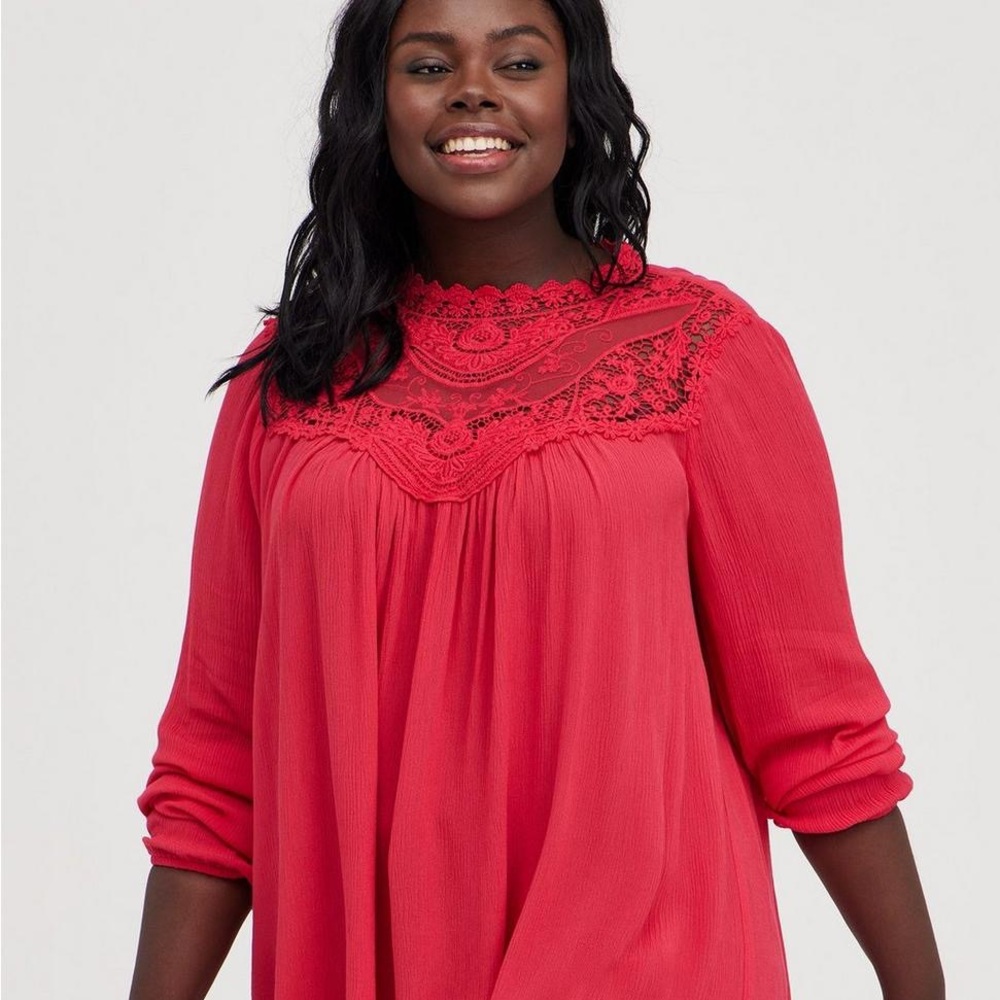 Pretty magenta too with crochet detail